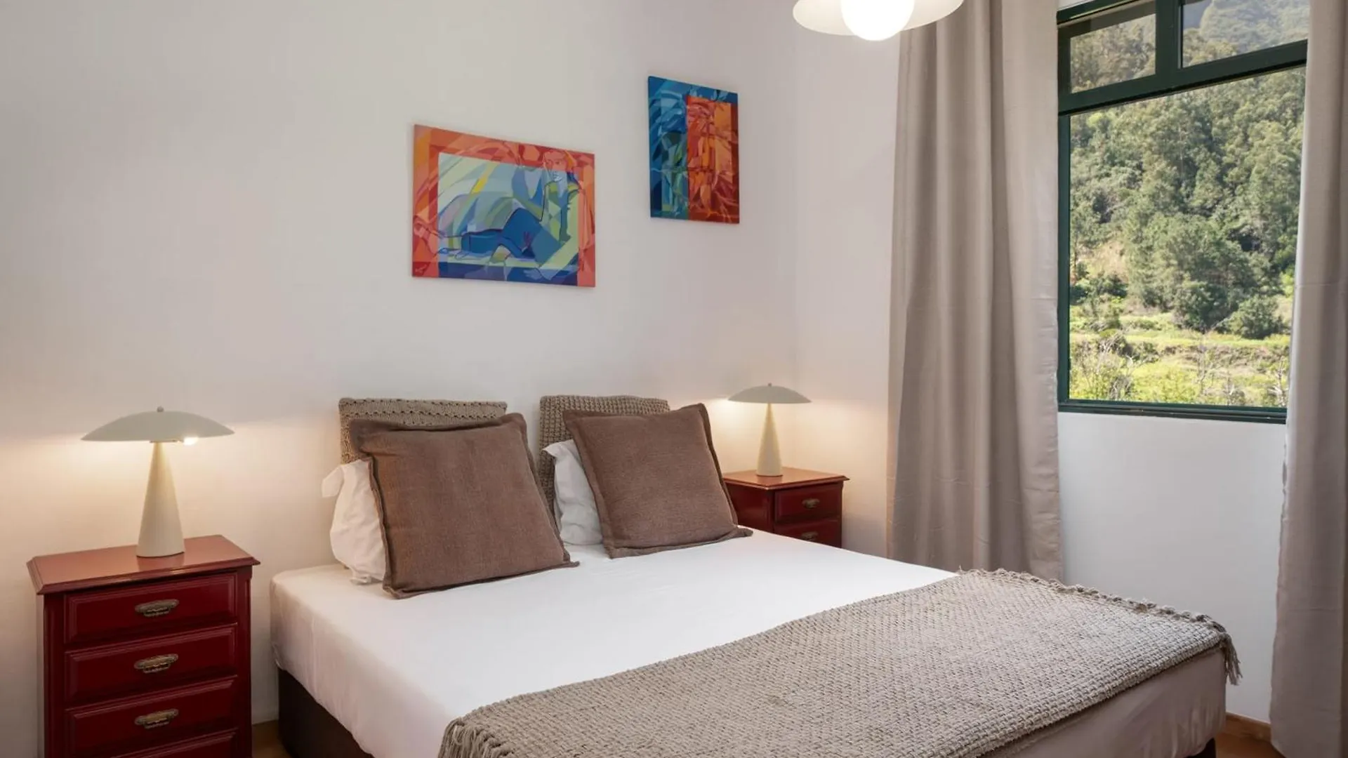 Holiday home Retiro Do Artista Art And Views Over The Valley Sao Vicente  Portugal