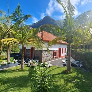 Casa Da Ribeira Hébergement de vacances